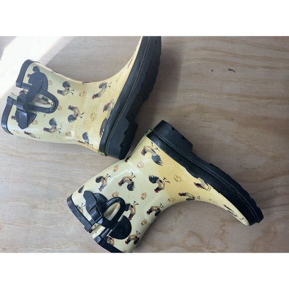 Western Chief Womens Size 7 Chicken Roost Mid Cream Rain boot Waterproof Farm - Picture 1 of 5